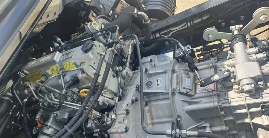 Động cơ diesel YC4S170-50 tiêu chuẩn Euro 5 mạnh mẽ, tiết kiệm nhiên liệu
